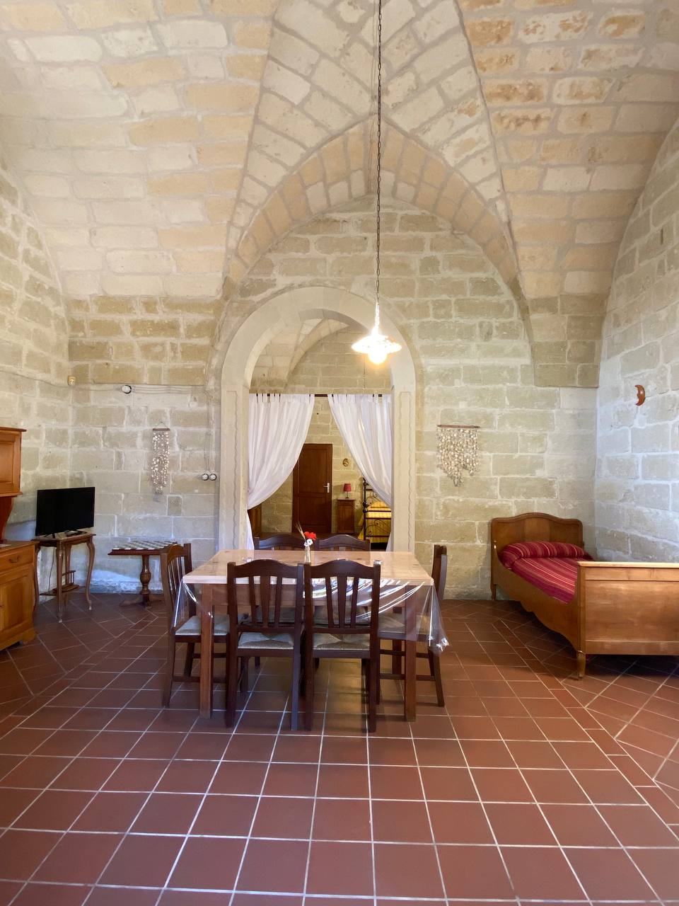 Alloggio in masseria con volta in pietra
